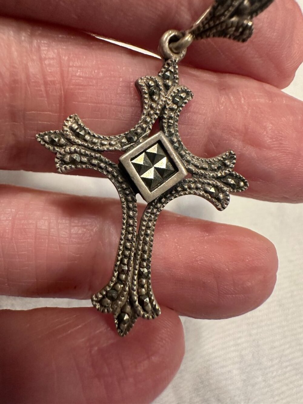 Vintage 925 Sterling Silver Marcasite Cross Necklace Italy Chain